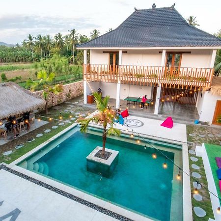 Kaniu Capsule Hostel Kuta  Exterior foto