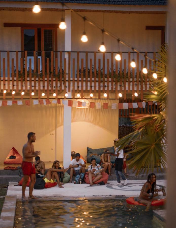 Kaniu Capsule Hostel Kuta  Exterior foto